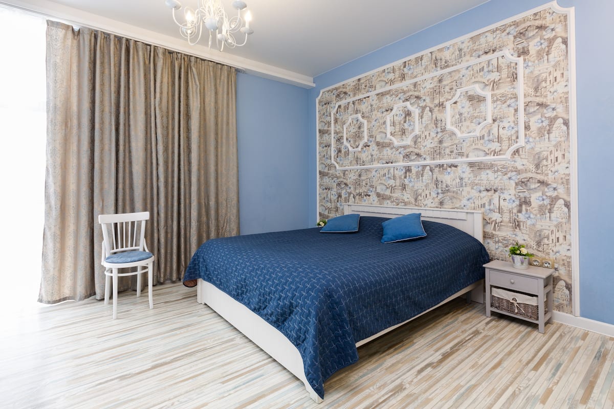Superior-Studio | 1 Schlafzimmer, Schreibtisch, Bügeleisen/Bügelbrett, kostenloses WLAN