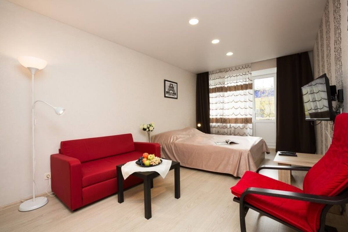 Apartment, 2 Schlafzimmer (Krasnoarmeyskaya, 21a-25) | Bügeleisen/Bügelbrett, kostenloses WLAN, Bettwäsche