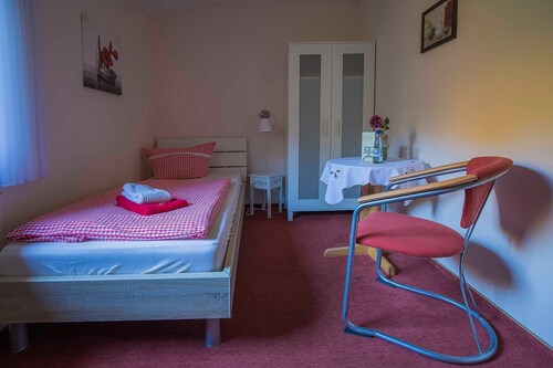 Einzelzimmer - Nr. 05 - Pension Haus Brückner