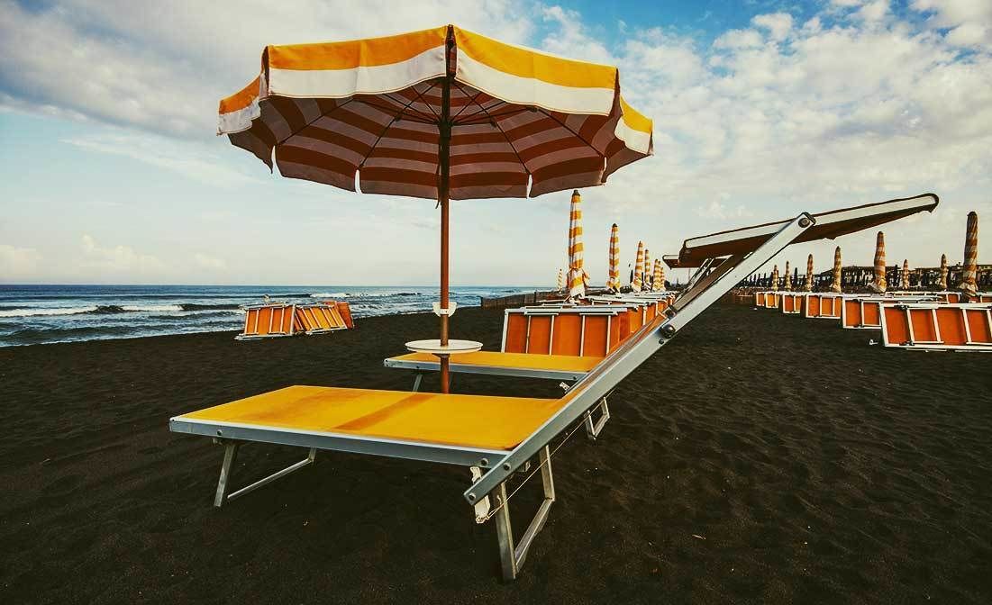 Pantai persendirian berhampiran 