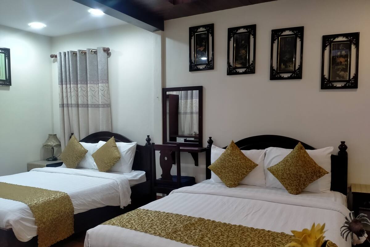 Family Room | Peti besi dalam bilik, langsir/tirai gelap terus, kalis bunyi 