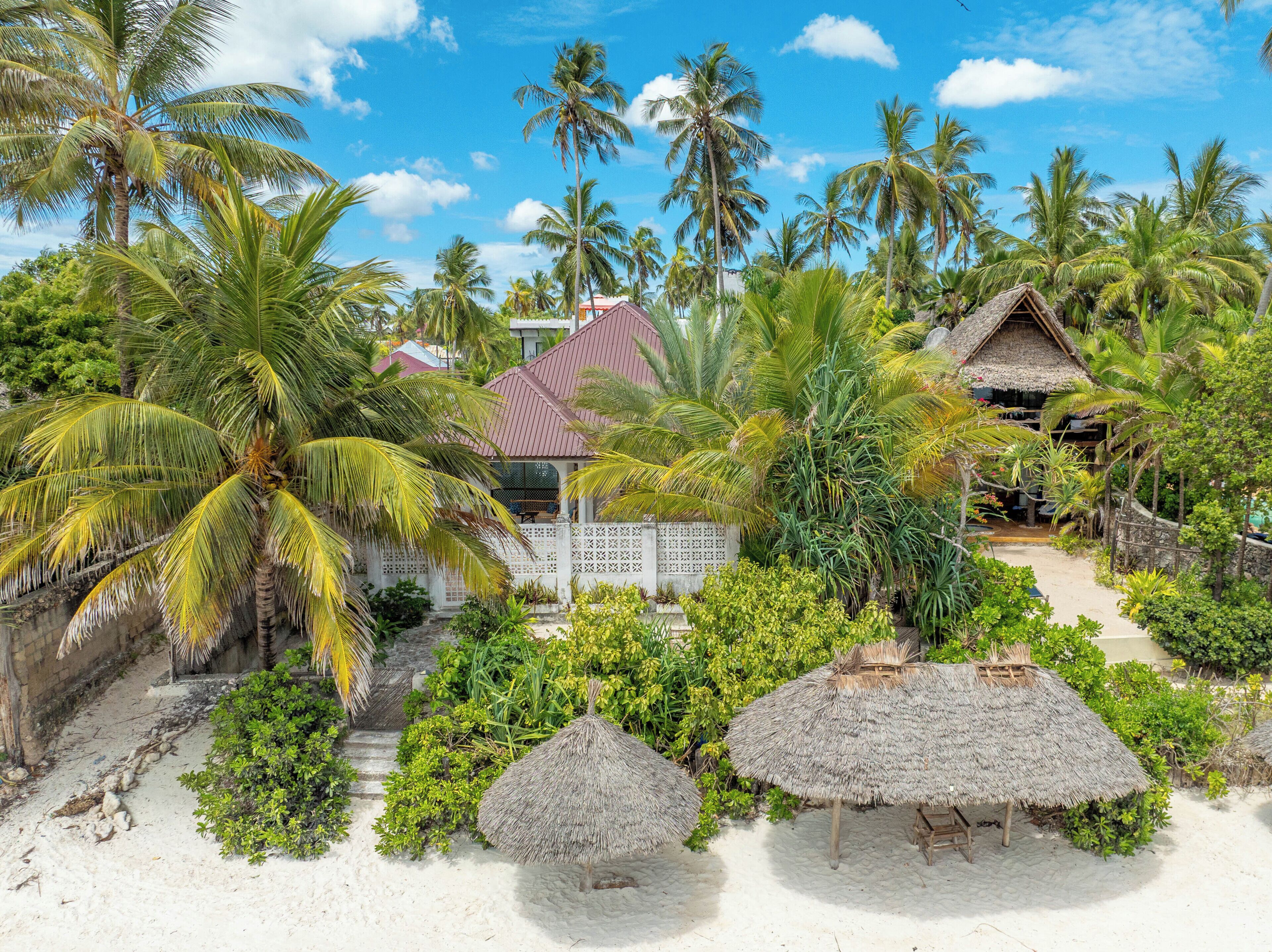 House, 2 Bedrooms, Ocean View, Beachfront | In-room safe, free WiFi, bed sheets