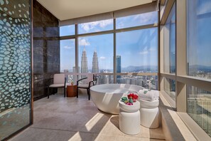 Bathroom - Banyan Tree Kuala Lumpur (Kuala Lumpur)