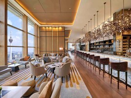 2 restoran, melayani sarapan 