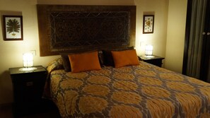 Blackout curtains, iron/ironing board, rollaway beds, free WiFi - El Balcón de Alboreca (Siguenza)