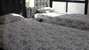 Apartamento | 1 dormitorio, escritorio, tabla de planchar con plancha
