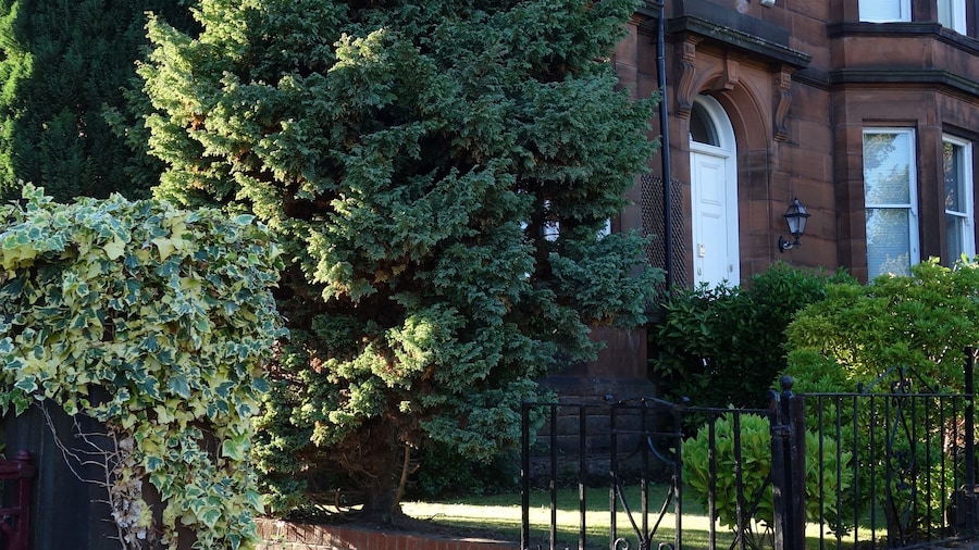 Claremont House B&B
