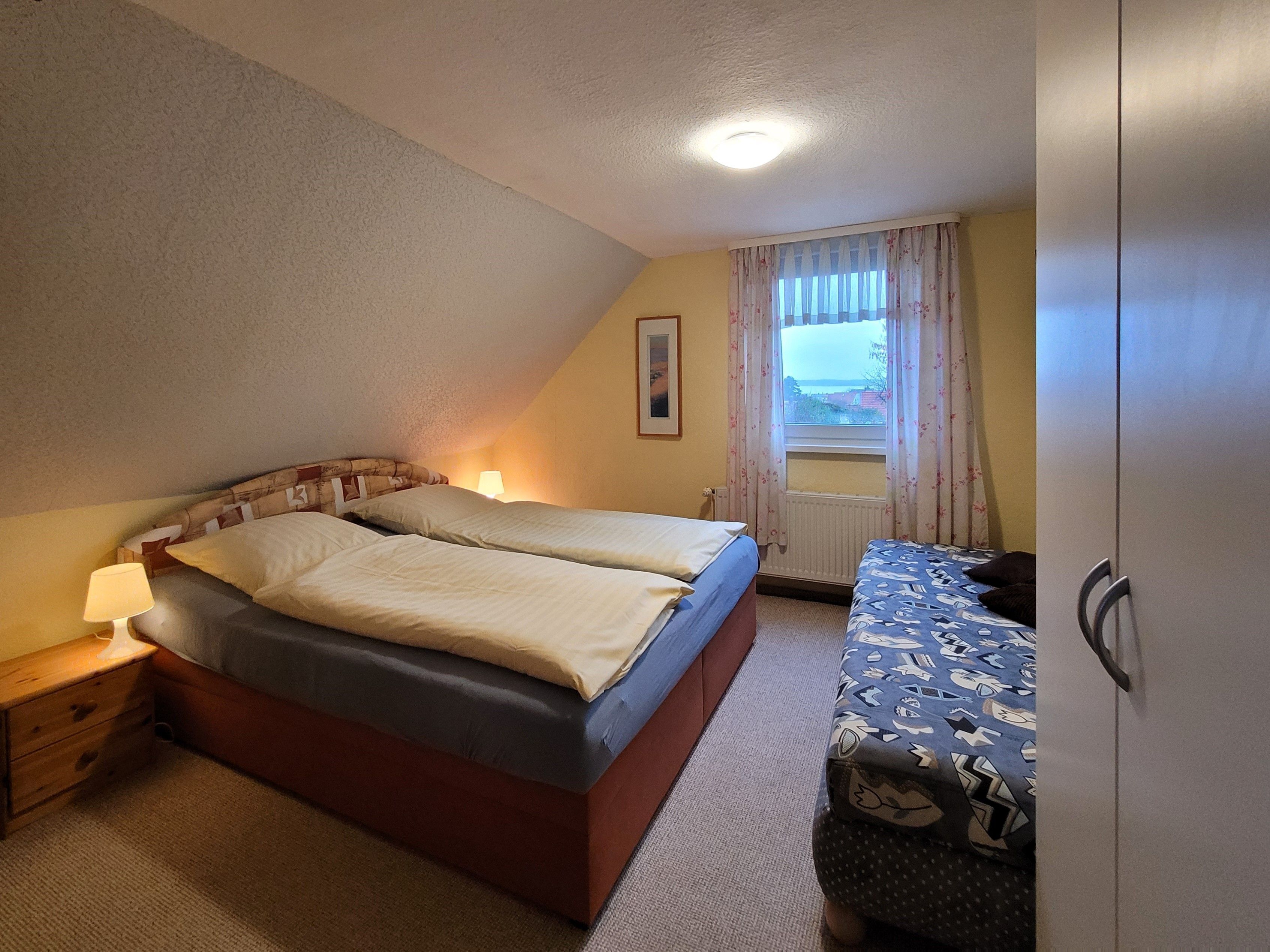 2 Schlafzimmer, Reisekinderbett, WLAN, Bettwäsche