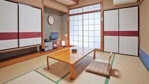 Room - Hotel Ashizurien (Tosashimizu)