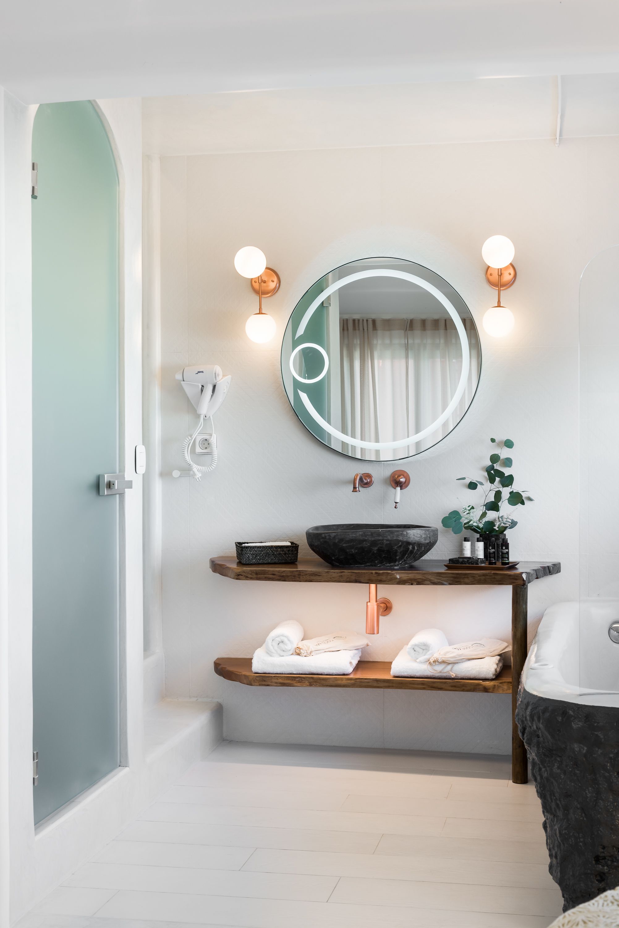 Photo - Emfasis Luxury Villa