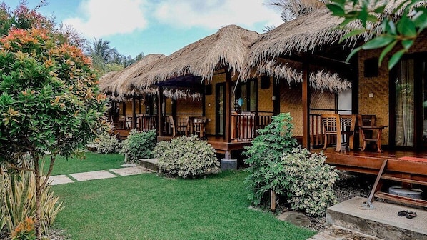 Superior Bungalow with Two Single Bed | 1 bedroom, free WiFi