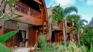 Luxury Bungalow Two Stories