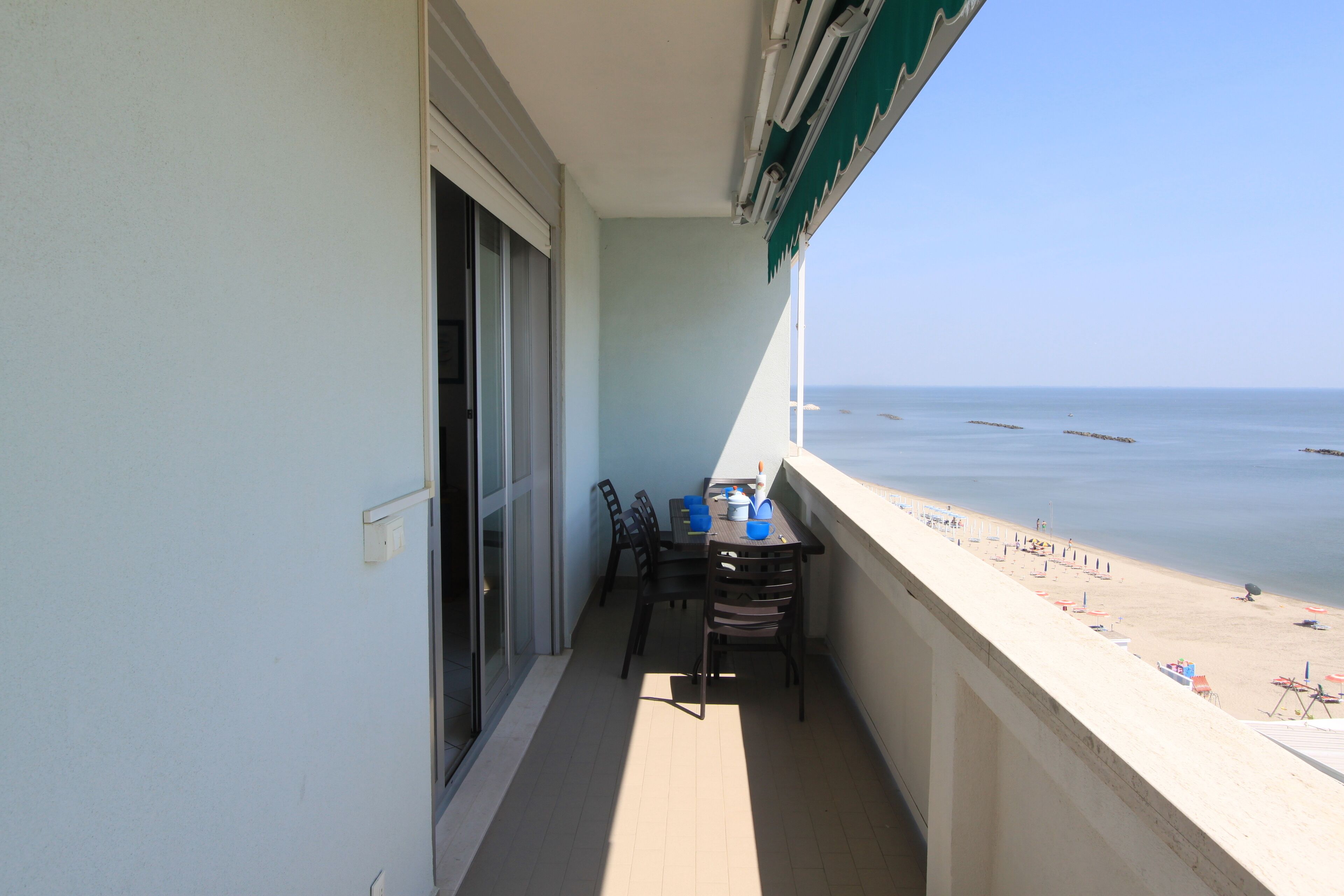 Classic Apartment | Terrace/patio