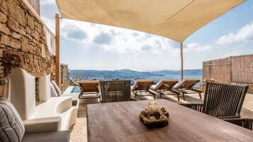 Mykonos Divino 2 - 2 bedrooms Sea View Villa with private pool | Lydisolering, strygejern/strygebræt, gratis Wi-Fi