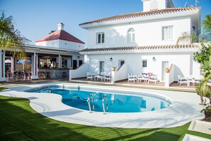 Piscina externa