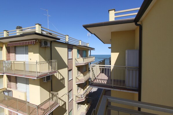 Apartment, 2 Schlafzimmer | Ausblick vom Zimmer