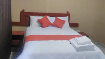 In-room safe, desk, iron/ironing board, free WiFi
