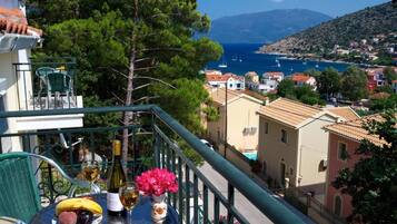 Luxury Apartment, 2 Bedrooms (Attic) | Terrace/patio