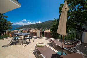 Luxury Penthouse | Terrace/patio - Faos Luxury Apartments (Kefalonia)