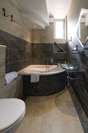 Bathroom - idealsejour (Cannes)