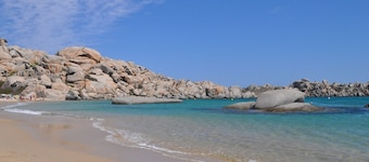 VILLA SEA IN THE GULF OF PORTO-VECCHIO ROAD PALOMBAGGIA