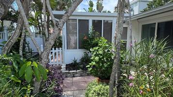 Apartemen, 2 kamar tidur | Halaman properti