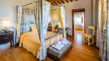 Minibar, con stile personalizzato, con arredamento individuale