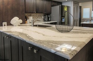 Condo, 2 Bedrooms | Private kitchen