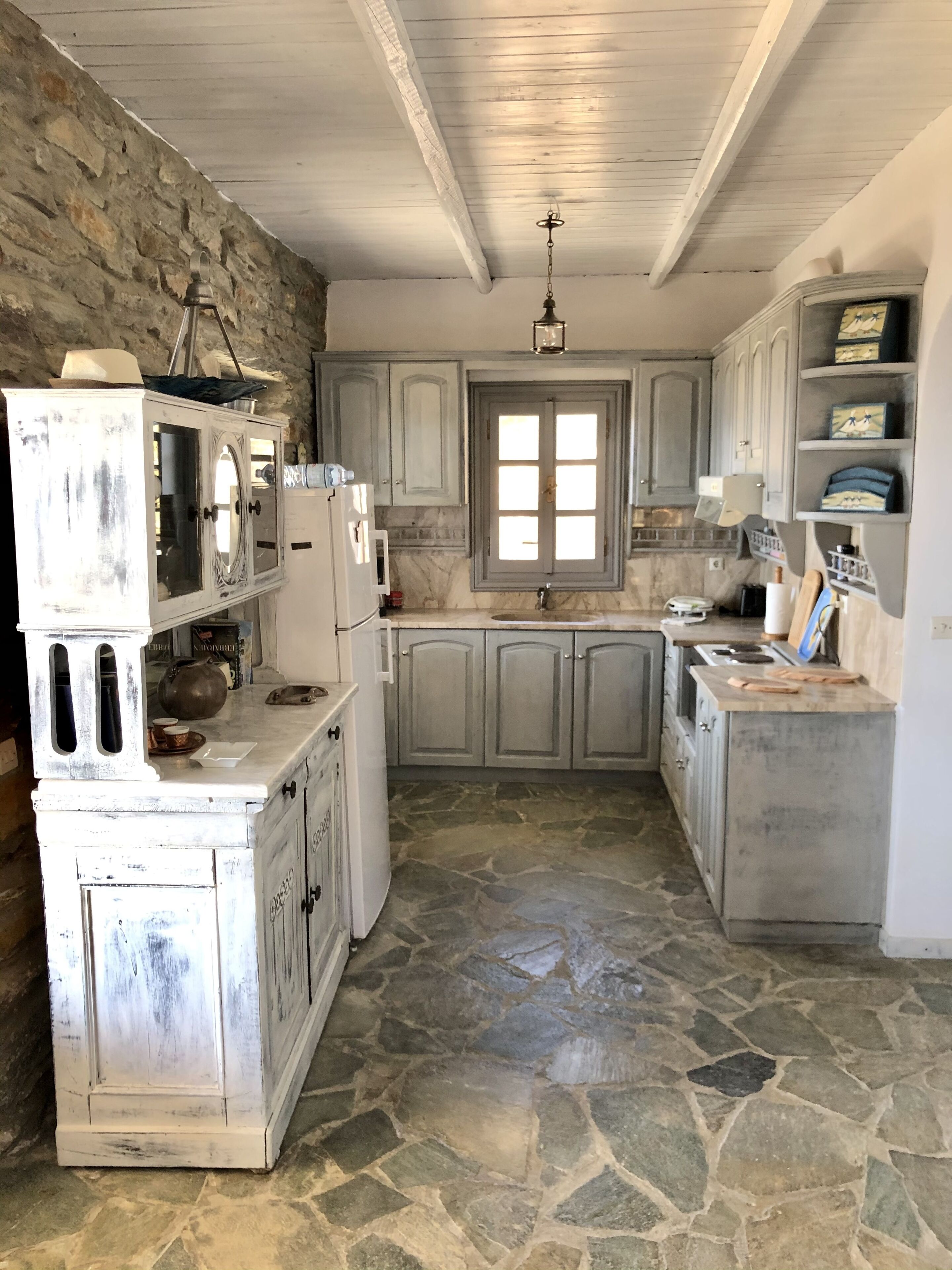 Biệt thự truyền thống, 2 phòng ngủ, 2 phòng tắm, đối diện biển | Bếp riêng | Tủ lạnh, lò nướng, bếp nấu, dụng cụ pha cà phê/trà 