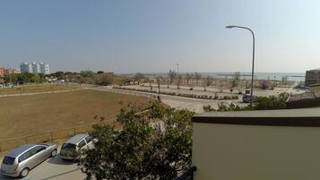 Pemandangan dari hartanah