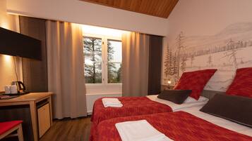 Desk, iron/ironing board, free WiFi, bed sheets