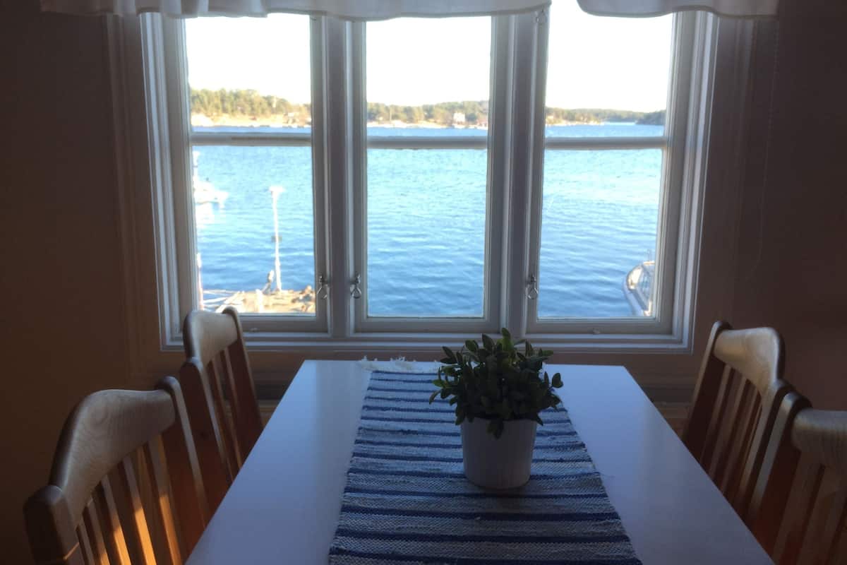 Dört Kişilik Oda, Ortak Banyo | Odadan manzara