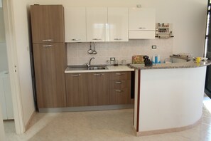 别墅, 2 间卧室 | 私人厨房 | 大冰箱、微波炉、炉灶、茶具/咖啡用具