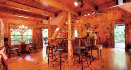 Cute On The Creek 1 Bedroom Cabin by Redawning
