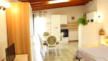 Appartamento | Wi-Fi gratuito, lenzuola