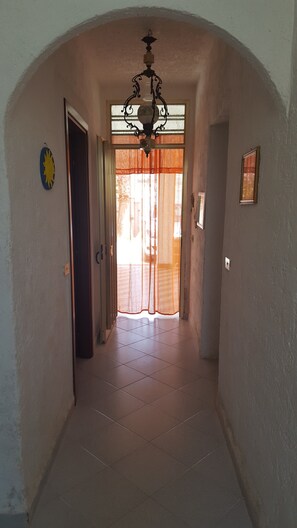 Villa, 4 Schlafzimmer, Strandnähe | Zimmerausstattung