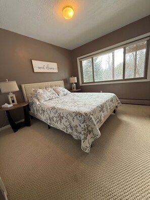 4 habitaciones, tabla de planchar con plancha y wifi gratis 