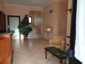 Lobby - Hotel Margherita (San Giovanni Rotondo)