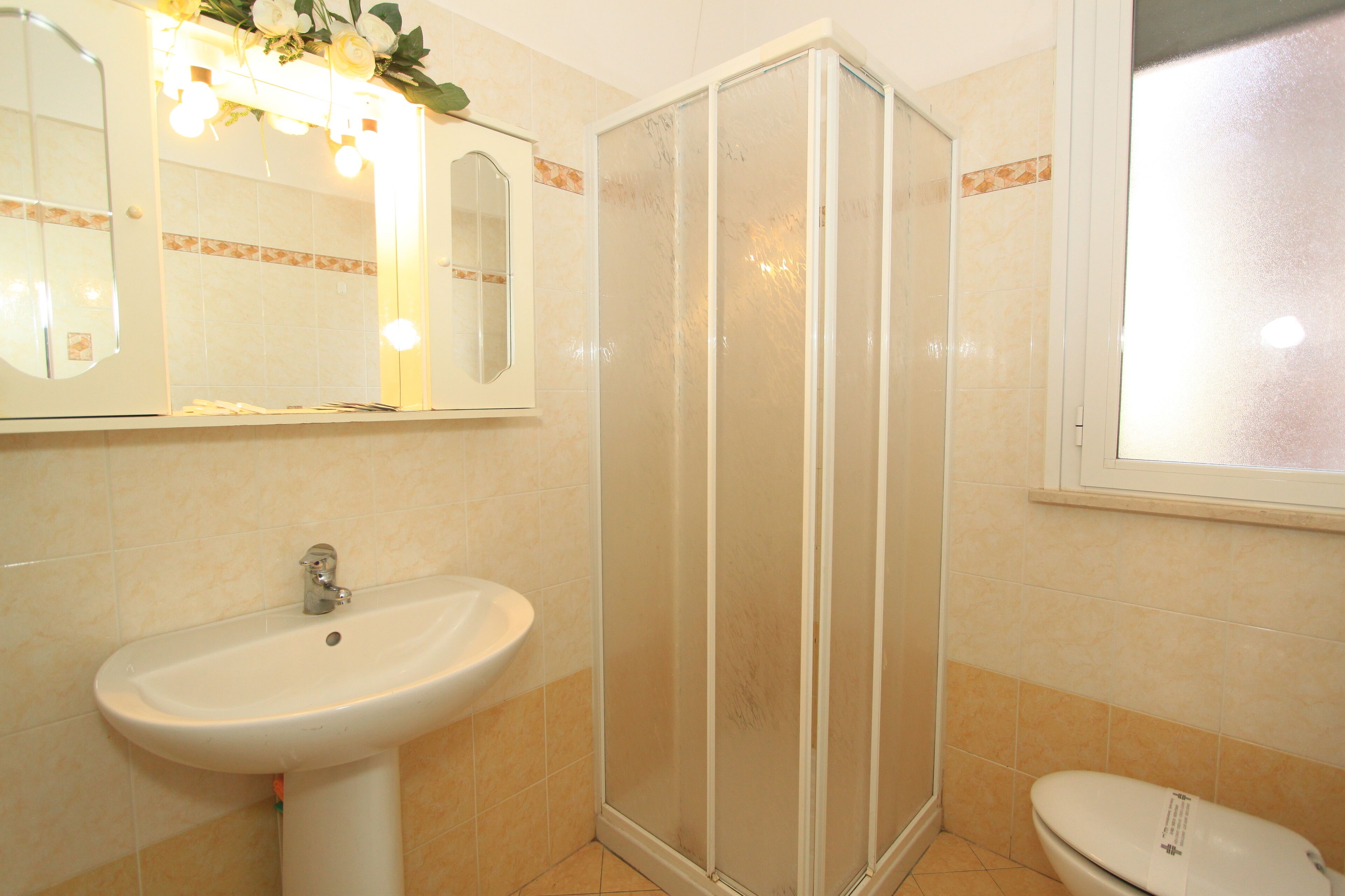 Classic Apartment | Bilik Mandi | Pancuran mandi, bidet 
