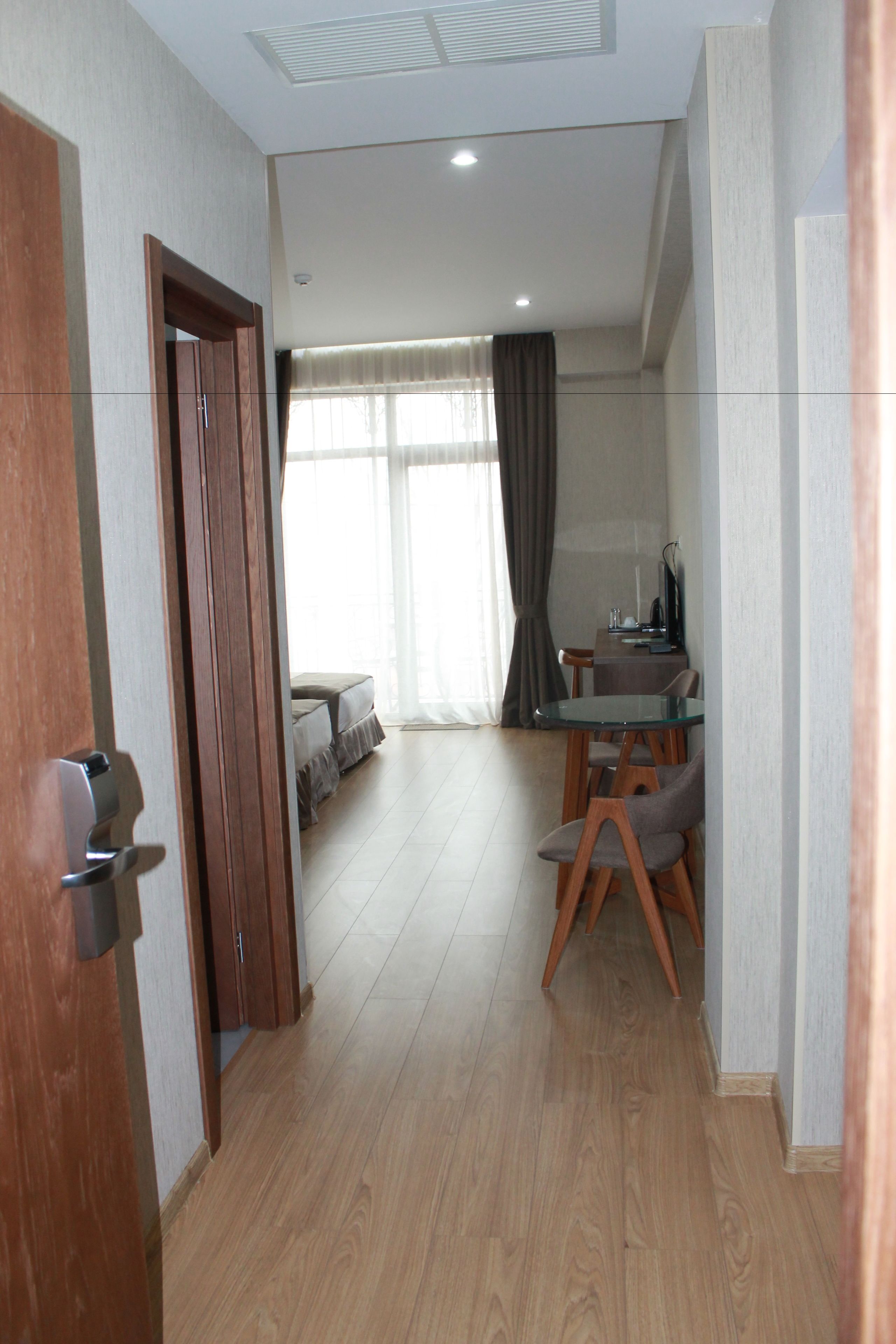 Foto - Hotel Metekhi Line