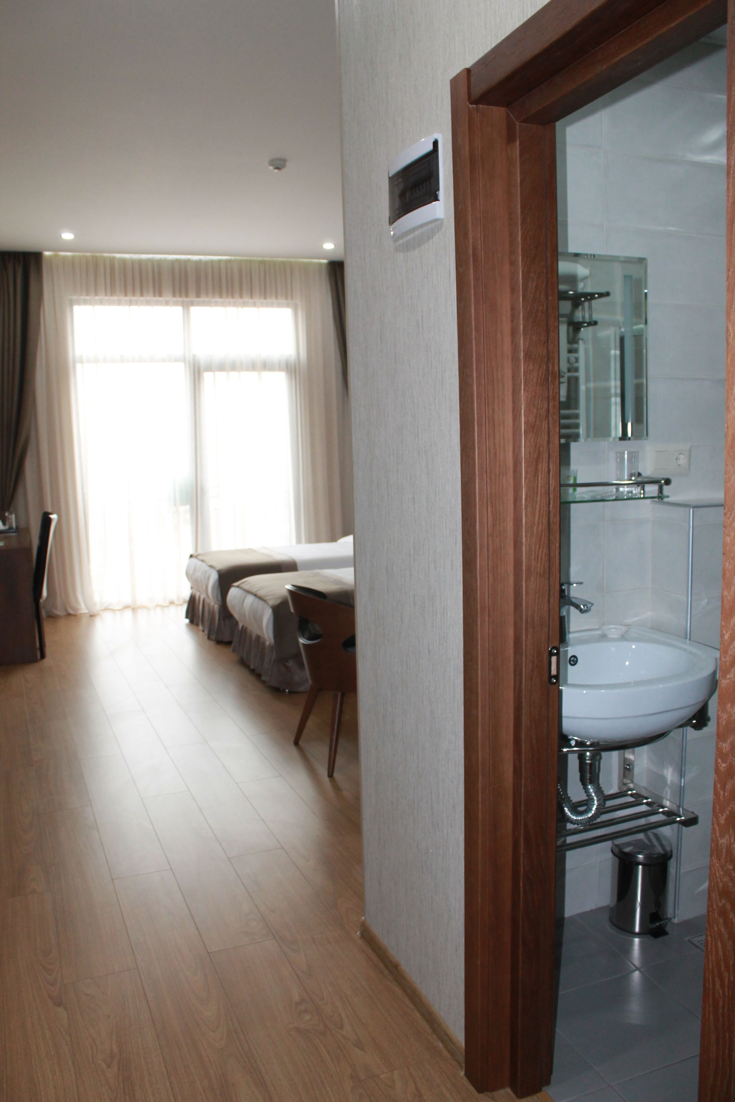 Foto - Hotel Metekhi Line