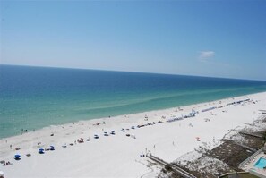 On the beach - 🌞Spring Break ~ Fun in the Sun. Give us a call and save! 🐠🌴 (Orange Beach)