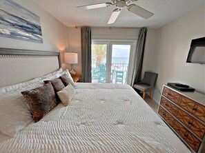 2 bedrooms, iron/ironing board, Internet, bed sheets