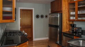 Unclassified image, 2 of 10, button - Harborview Condo (Saugatuck)