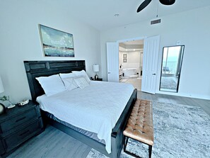 4 bedrooms, iron/ironing board, internet, bed sheets