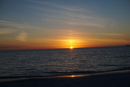Lido Key Hide-Away for Two