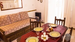 Apartemen, 1 kamar tidur | Makan di kamar