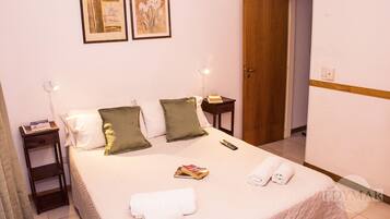 Apartment, 1 Bedroom | 1 bedroom, premium bedding, in-room safe, iron/ironing board