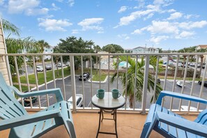 Property grounds - Peacock · Bright Beachy King Bed Condo · Half Mile to Beach (Indialantic)