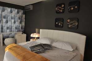 Superior Double Room, Balcony, Lake View | Minibar, in-room safe, free WiFi - Mizuumi Boutique Hotel (Constanta)